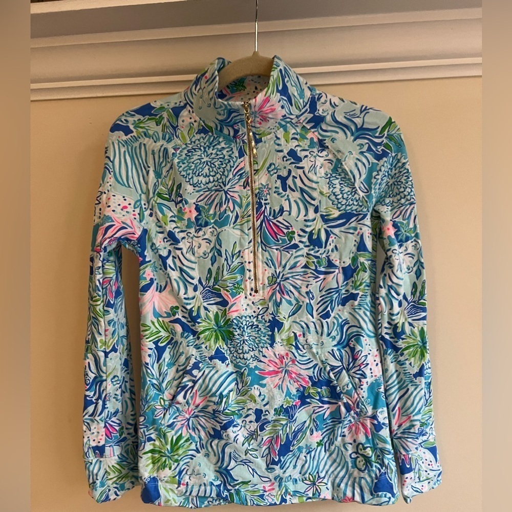 LILLY PULITZER Coastal pink Lion Around Skipper Popover top